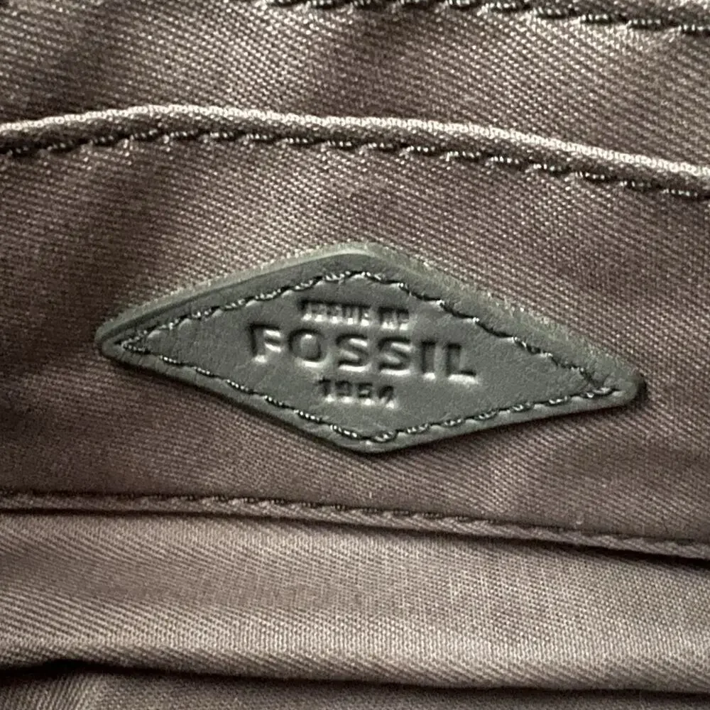 Fossil piper bot